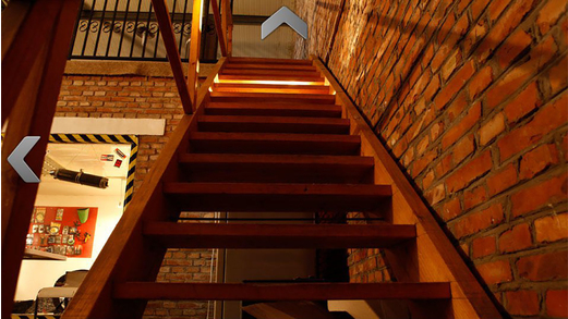 车内逃脱4免费版 1