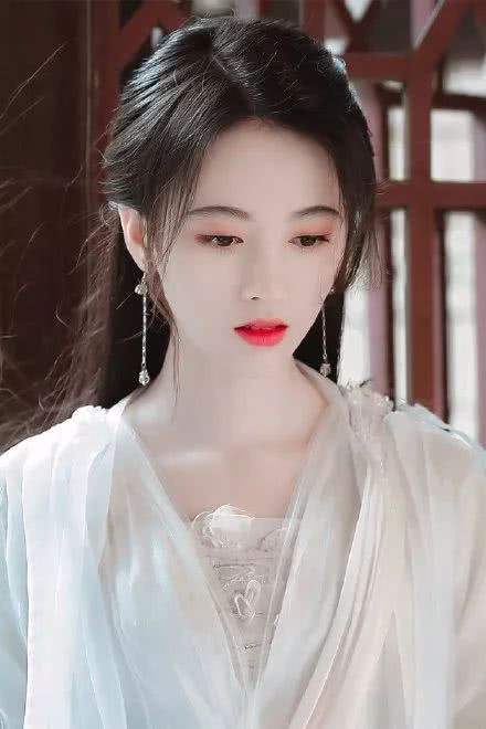 《练就火眼金睛:掌握拍照姿势,轻松通关《就我眼神好》攻略》 2