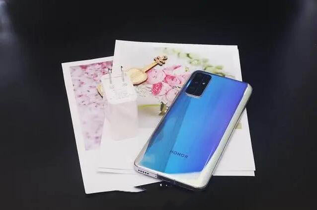 OPPOReno4和荣耀30对比哪款值得购买？ 3