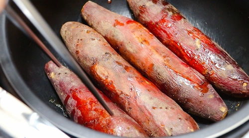 家常烤红薯：软糯香甜的暖心秘籍 2