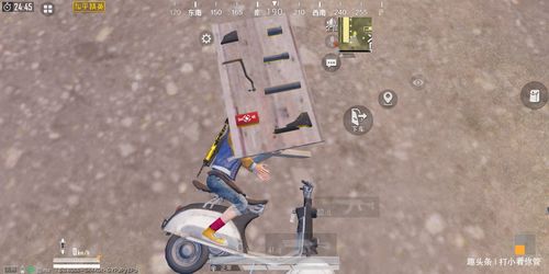 和平精英:摩托上的战斗技巧,如何在飞驰中持枪射击! 1
