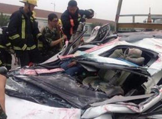 《《看你怎么秀》车祸救援关卡高效通关策略》 1