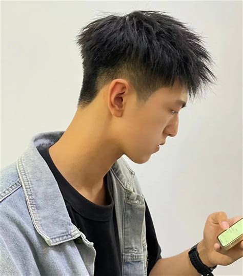 男生常见的碎发发型有哪些？ 1