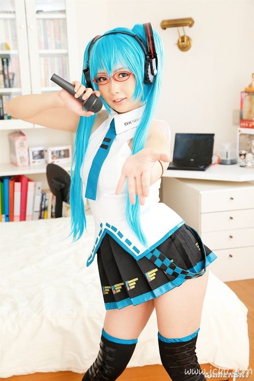 新年福利 少女清纯初音COSPLAY 5