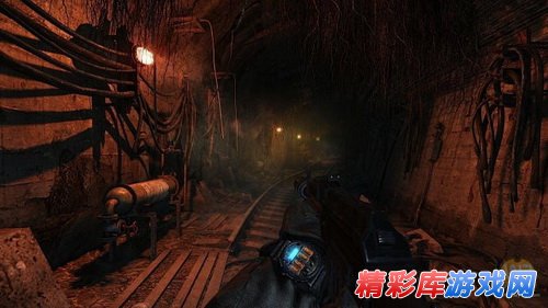 《地铁：最后的曙光》新游戏截图发布 荒凉矿地 4