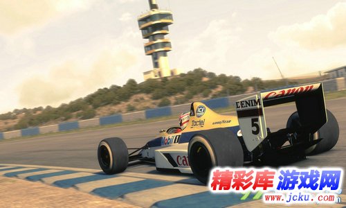 极限赛车火爆登场！《F1 2013》最新游戏视频 3