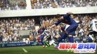 PS4叫嚣XboxOne！《FIFA14》游戏平台大比拼！