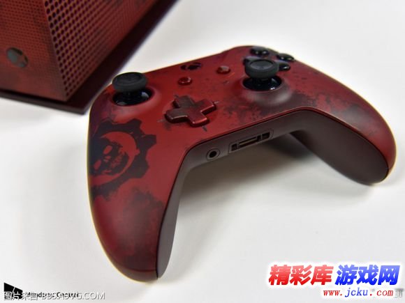 戰(zhàn)爭機器4限定版Xbox One長什么樣 6