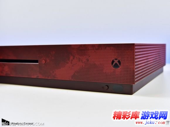 戰(zhàn)爭機器4限定版Xbox One長什么樣 8