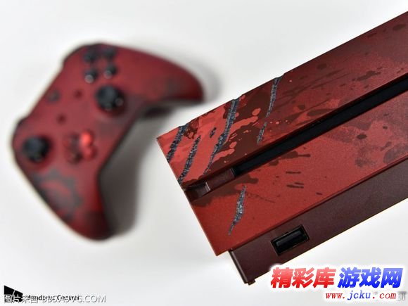 戰(zhàn)爭機器4限定版Xbox One長什么樣 11